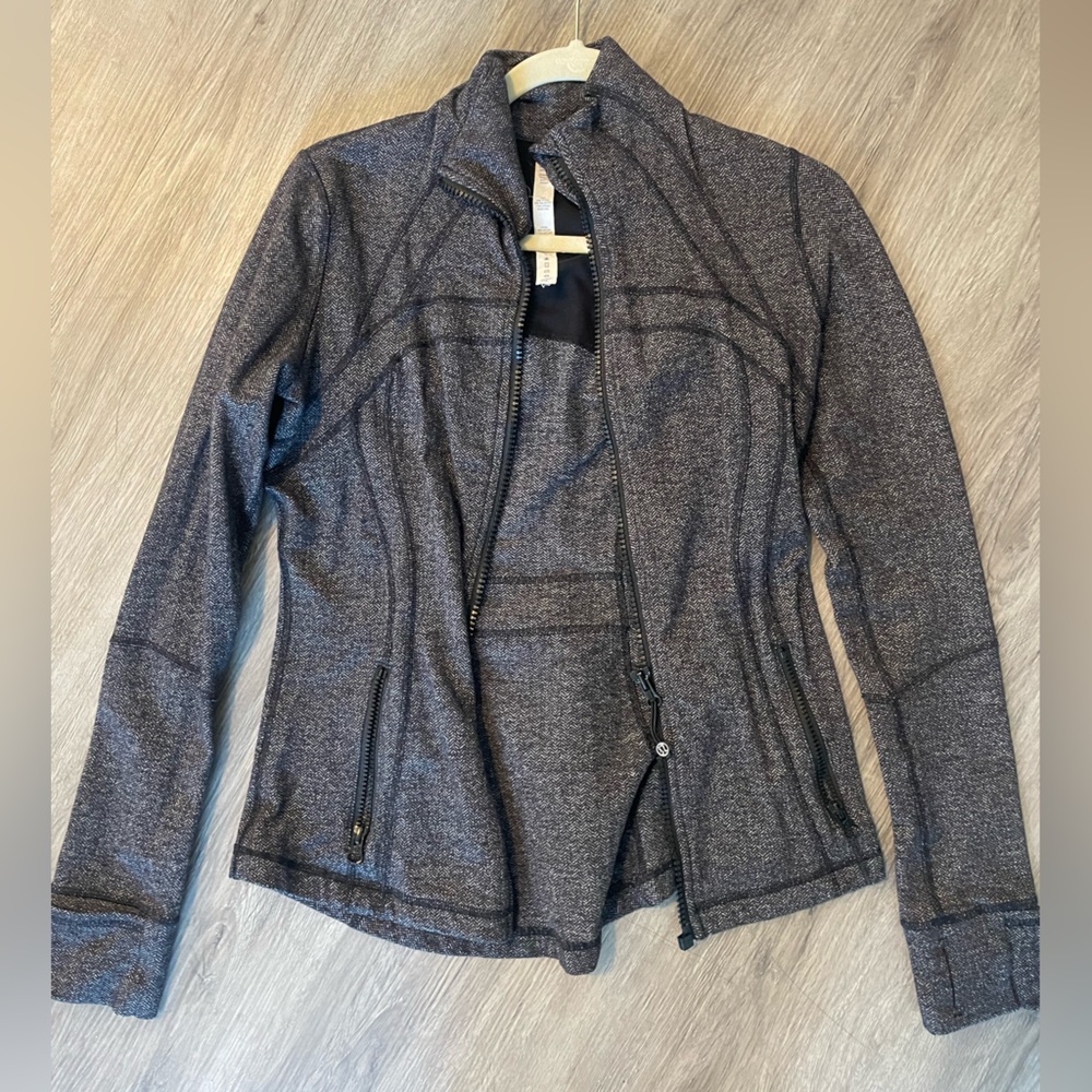 Lululemon workout jacket